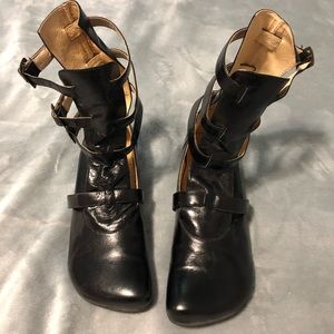 Good Choice sandals.